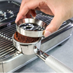 Magnetische doseertrechter