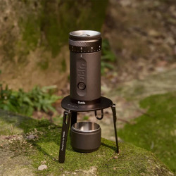OutIn Foldable Coffee Stand  – opvouwbare houder voor koffiezetmachine