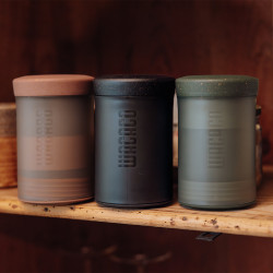 Wacaco Prestina (sage green) – een draagbare koffiemaker