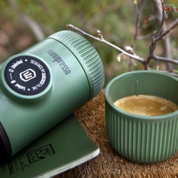 Wacaco NanoPresso (mosgroen) + harde schaal - Gebruikt